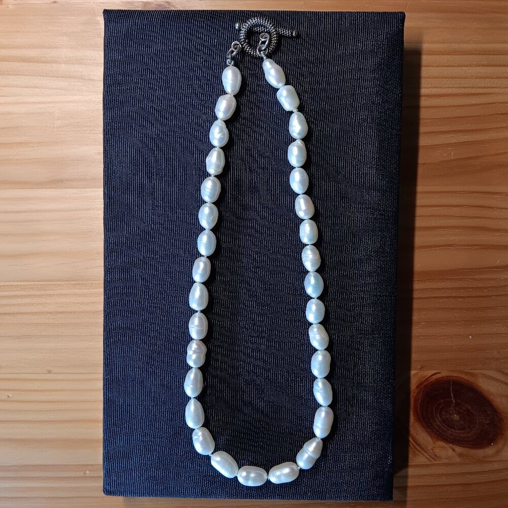 Large Cultured Freshwater 10-11mm White BAROQUE Pearl necklace – 15 in